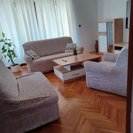 Sanda Apartment *