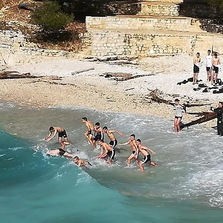 Apartment Sanda Pula