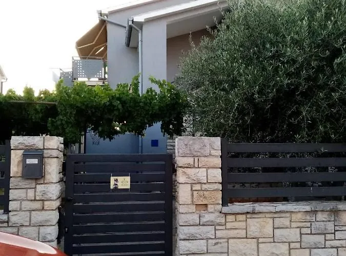 Sanda Apartment *