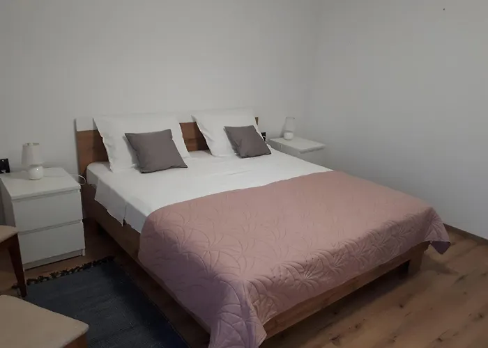 Sanda Apartment *