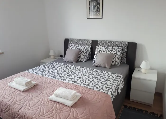 Apartment Sanda *